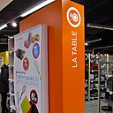 L’agence Desdoigts et Associés a misésur une signalétique intuitive et dynamique.