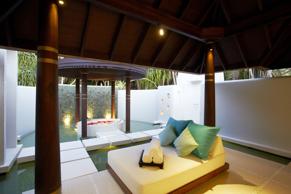 Luxe absolu et service aux petits soins dans votre villa sur la plage
