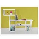 Un rangement en forme de chien. En ABS, 100% recyclé. Se compose de 20 modules de 21 cm et de 3 de 47,5 cm. Existe aussi en noir. L 131 x H 1,08 cm. Etagère Cubics chien sur factorydeco.com