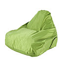 Un coussin de détente pour paresser au bord de la piscine. Tissu 100% polyester enduit PVC. Garnissage mousse de polyuréthane. 107 x 112 x H 74 cm. Disponible en blanc, vert, orange et rouge. Carrefour. www.carrefour.fr