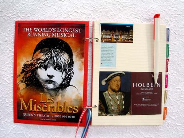 Préparer des feuilles de cahier à assembler dans le carnet