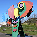 Poisson en inox peint de Karel Appel, 1982