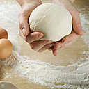 Pâte brisée pour tartes salées et sucrées