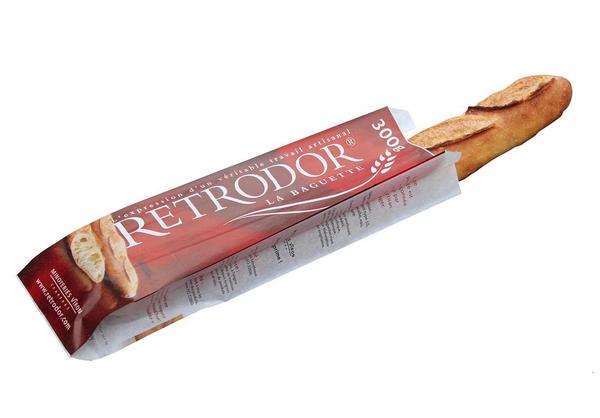 La baguette Rétrodor 2010, 300 grammes tout de même au lieu des 250 habituels des autres baguettes!