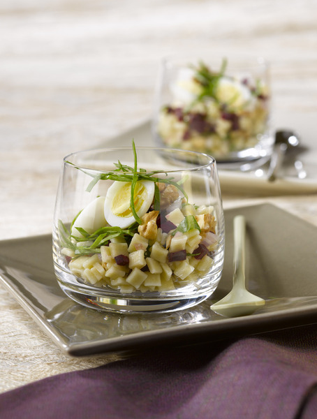 Des carrés de couleurs variées pour des verrines à l’allure savoyarde