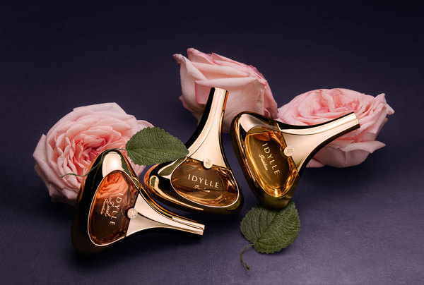 Rose et patchouli sont à l'honneur dans cette nouvelle partition « Idylle Duet » de Guerlain