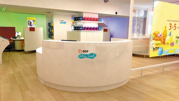 Dans l'espace accueil, un logiciel gère les temps d’attentes