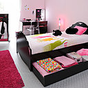 Évolutive, girly et rock, une vraie chambre d'adolescente Évolutive, girly et rock, une vraie chambre d'adolescente