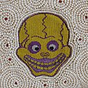 Skull Pearl Coat : Tapisserie tissée par l’artiste en soie et fils métalliques rehaussée de perles, 2011. H.86 x167 cm