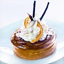 Joli dessert pour deux: le baba au rhum à partager