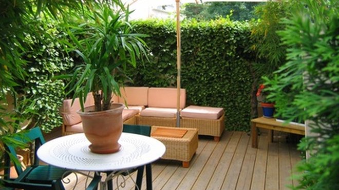 Une terrasse en bois Une terrasse en bois