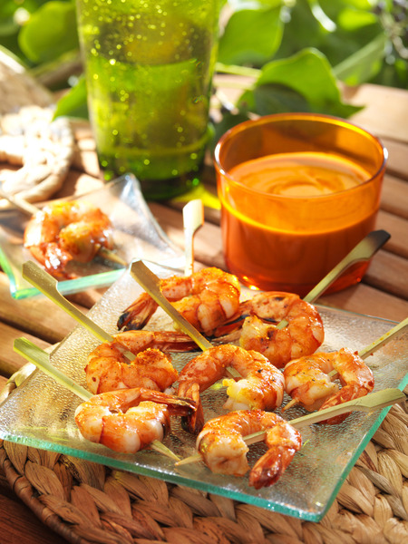 Plongez les appétissantes crevettes dans une sauce qui a du peps