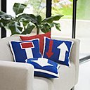 Les panneaux de signalisation s’invitent avec facétie sur vos canapés et fauteuils