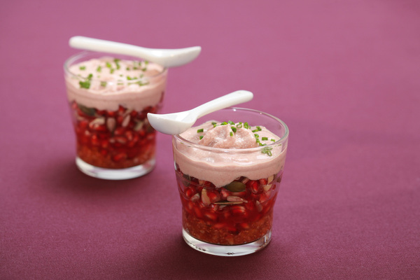 Un concassé fruité que surplombe élégamment une touche d’espuma de mousse de canard