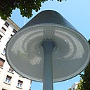 Philippe Starck  :gros plan réverbère