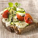 Une tartine à grignoter en entrée ou en plat principal, accompagnée d’une salade, lors d’un repas léger.