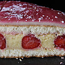 Attention à la cuisson de la génoise, elle ne doit pas être prolongée, sinon elle perdra de son moelleux