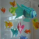 Pour donner un effet 3D aux poissons en origami