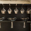 Le Carré de l’Ange propose une belle carte des vins qui privilégie les vins de la région