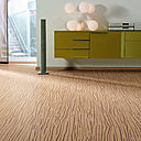 Par système Uniclic la pose rapide du liège de sol flottant est un plus.