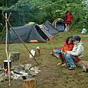 Bivouacs en pleine nature afin de développer le sens de l’observation Bivouacs en pleine nature afin de développer le sens de l’observation