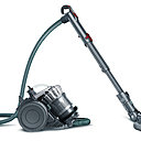 Grâce à sa brosse puissante l’aspirateur DC22 Motorhead aspire la poussière en profondeur. Cet appareil convient particulièrement aux personnes souffrant d’allergies à la poussière. Afin de s'adapter à tous les types de sol, le DC22 est livré avec une brosse motorisée, idéal pour les tapis et moquettes.