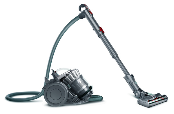 Grâce à sa brosse puissante l’aspirateur DC22 Motorhead aspire la poussière en profondeur. Cet appareil convient particulièrement aux personnes souffrant d’allergies à la poussière. Afin de s'adapter à tous les types de sol, le DC22 est livré avec une brosse motorisée, idéal pour les tapis et moquettes.