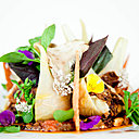 L'artichaut est sublimé en composition végétale comestible