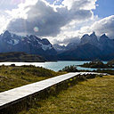 Montagnes curieuses et uniques, lacs, cascades, et neiges éternelles forment le spectacle grandiose d'une nature éblouissante, déclarée réserve mondiale de la biosphère par l'Unesco en 1978.