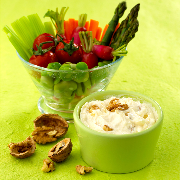 Vous pouvez confectionner des sauces au chèvre en utilisant un yaourt au lait de chèvre comme ingrédient de base.