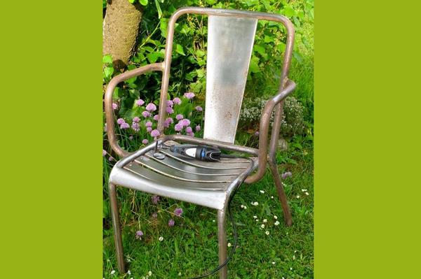Rénovation d'un fauteuil  rouillé
