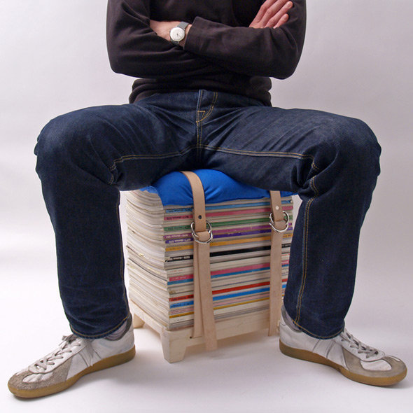 Hockenheim, un siège utile pour ranger ses revues