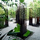 Papier inséré dans du verre feuilleté, installation bord de Loire.