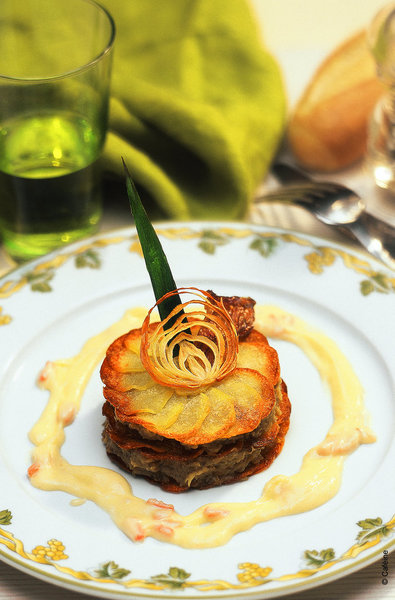 Délicieuse Chavignolette. A accompagner d’un Sancerre blanc. Crée par le Lycée hôtelier Jacques-Cœur, 108, rue Jean Baffier - 18000 Bourges. Tél. : 02 48 67 83 19.