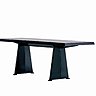 Des tables…classiques du design!