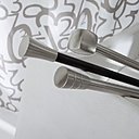 Des tringles originales et épurées en fer ou en métal chez Castorama.