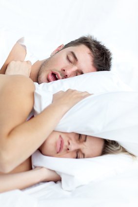 Les bruits domestiques ou les bruits de comportement portent atteinte à notre santé : dérèglement du sommeil, stress, troubles digestifs… Comment les contrer ?