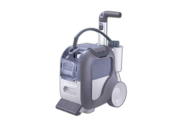 Lancé en janvier 2011, le Liberty Pressing est la première centrale vapeur au sol qui libère et accompagne tous les mouvements (puissance : 2200 Watts, 449,99 euros TTC).