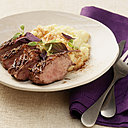 Piquant et tendresse se rejoignent dans un plat mêlant le goutu d’un onglet de veau sauté au cumin et la douceur de la purée épicée.
