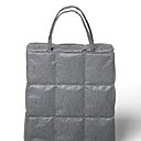 La créatrice Valeria Santagati  signe le sac isotherme Isolda pour Kasselcollection