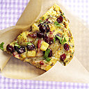 Froide ou chaude, la tortilla à l’espagnole se sert en apéritif ou en entrée.