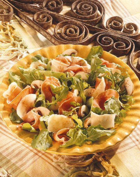 Une salade fraîche de jambon sec et de roquette à réaliser en un clin d’œil