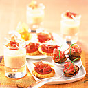 Des bouchées gourmandes au jambon sec et aux tomates qui se dégustent aussi vite qu’elles se confectionnent .