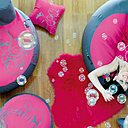 Gamme MO.BY.ME et ligne Decorum pour ces poufs et ce fauteuil Air Concept hauts en couleur chez My Note Deco!