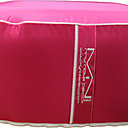 Pouf outdoor fushia My Note Deco. Housse déperlante traitée contre les agressions du soleil, du chlore, de l’humidité et des moisissures.