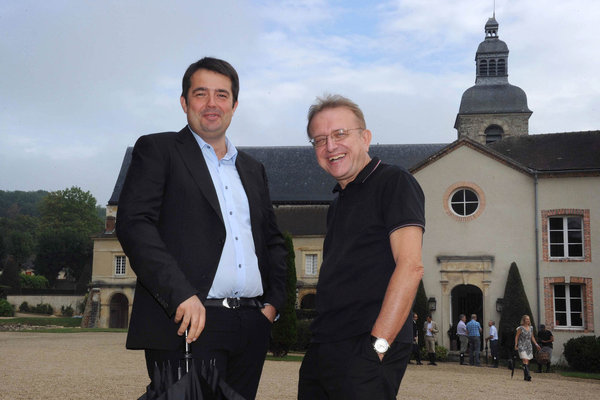 Le chef Jean François Piège accompagné de Richard Geoffroy, digne successeur de Dom Pérignon