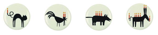 Les badges minibox : minibox HappyBirthday : passer du coq à l’âne avec ses animaux (coq, chqt, chien, âne) portant des bougies à additionner pour former son âge.