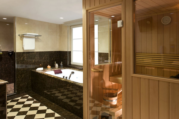 Certaines suites disposent d'un sauna privatif