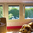 La ligne Emotion, ou tout un panel de fenêtres et de portes-fenêtres selon un matériau mixte, entre PVC et aluminium.