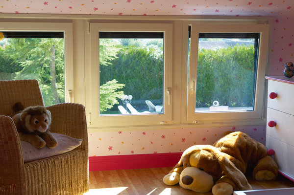 La ligne Emotion, ou tout un panel de fenêtres et de portes-fenêtres selon un matériau mixte, entre PVC et aluminium.